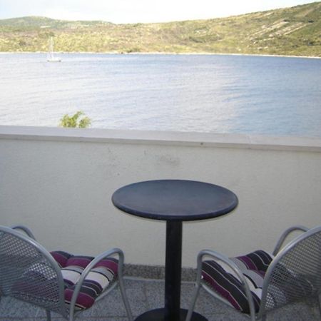Apartment Zdravka Primosten Ngoại thất bức ảnh